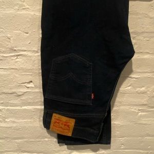 Levi’s 511 33x32 jean dark navy blue